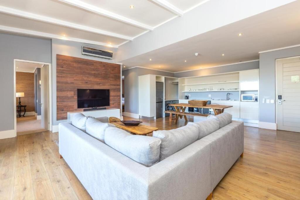 Deluxe Family Suite 105 Κνύσνα Εξωτερικό φωτογραφία