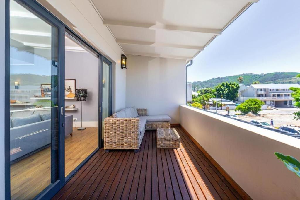 Deluxe Family Suite 105 Κνύσνα Εξωτερικό φωτογραφία
