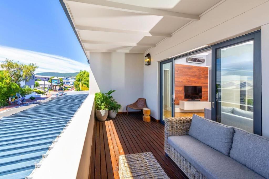 Deluxe Family Suite 105 Κνύσνα Εξωτερικό φωτογραφία